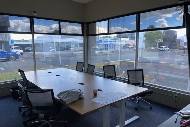 Photo of property in 9 Princes Street, Pukekohe, 2120