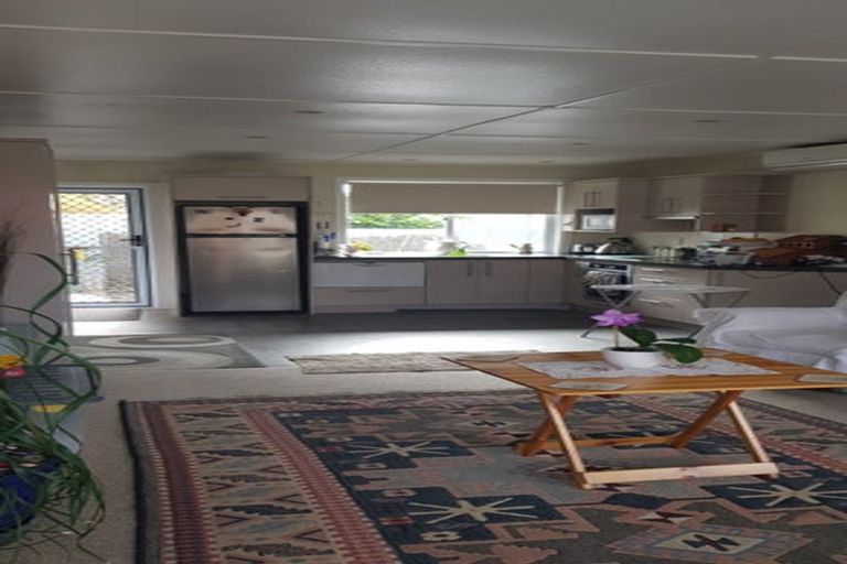 Photo of property in 3/813 Clive Street, Akina, Hastings, 4122