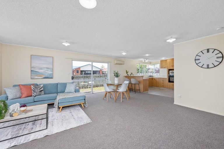 Photo of property in 27 Karina Crescent, Redwoodtown, Blenheim, 7201