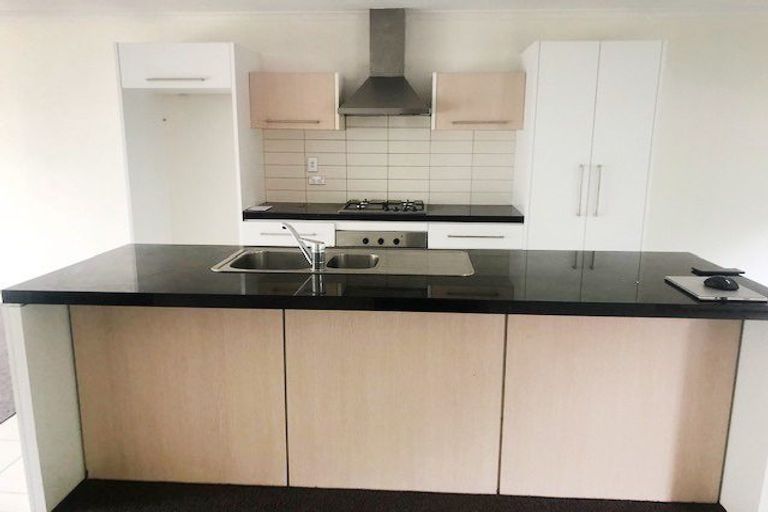 Photo of property in 22 Reins Road, Takanini, 2112