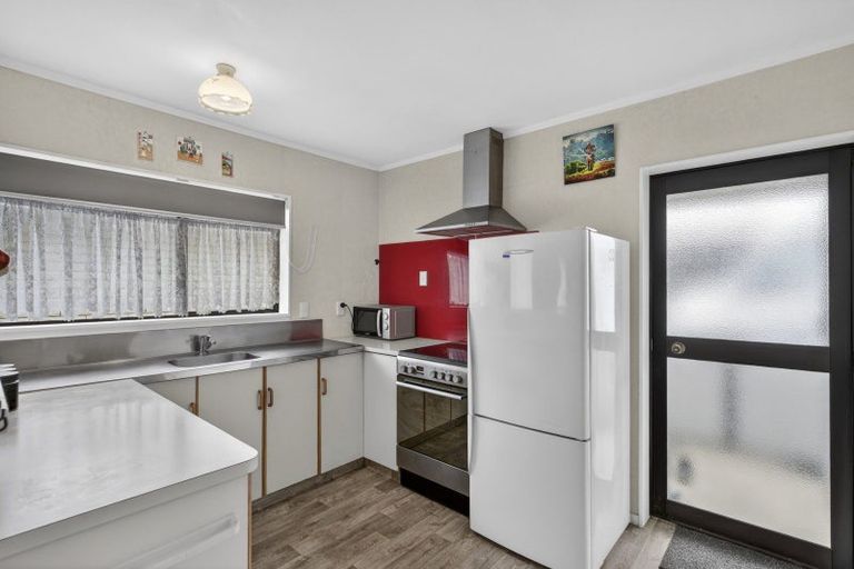 Photo of property in 2 Vogel Street, Fitzroy, New Plymouth, 4312