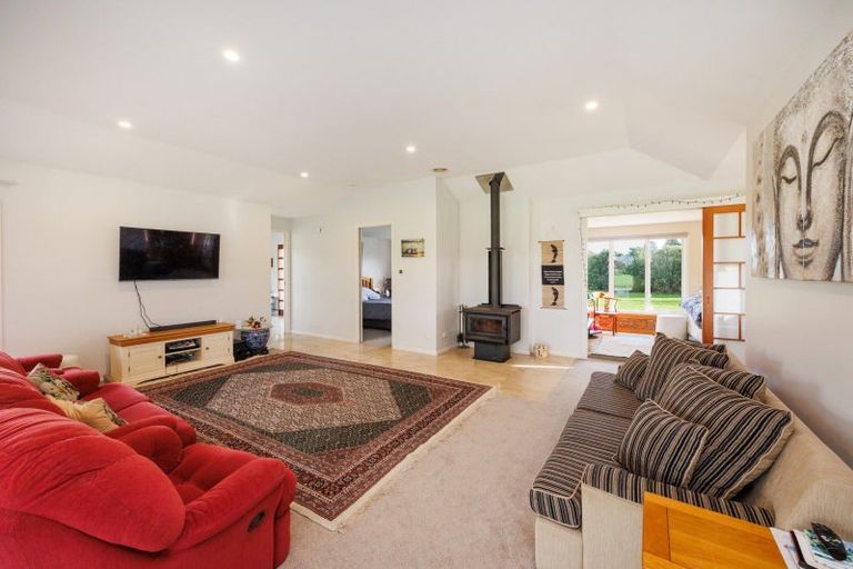 Photo of property in 554 Taonui Road, Colyton, Feilding, 4775