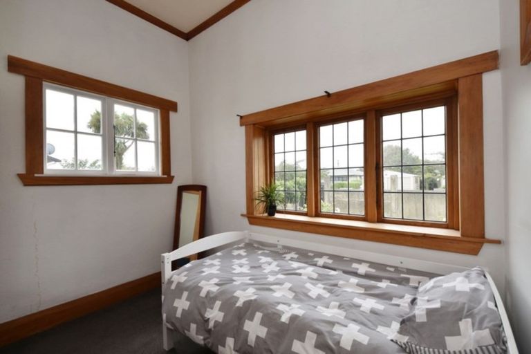 Photo of property in 70 Margaret Street, Roslyn, Palmerston North, 4414