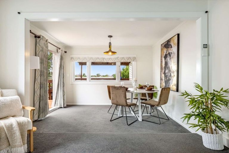 Photo of property in 177 Don Buck Road, Massey, Auckland, 0614