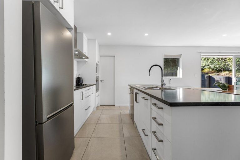 Photo of property in 46 Ballintoy Park Drive, Welcome Bay, Tauranga, 3175