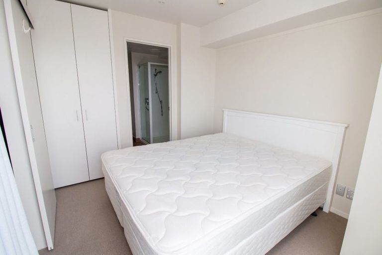 Photo of property in Soho Apartments, 1001/74 Taranaki Street, Te Aro, Wellington, 6011
