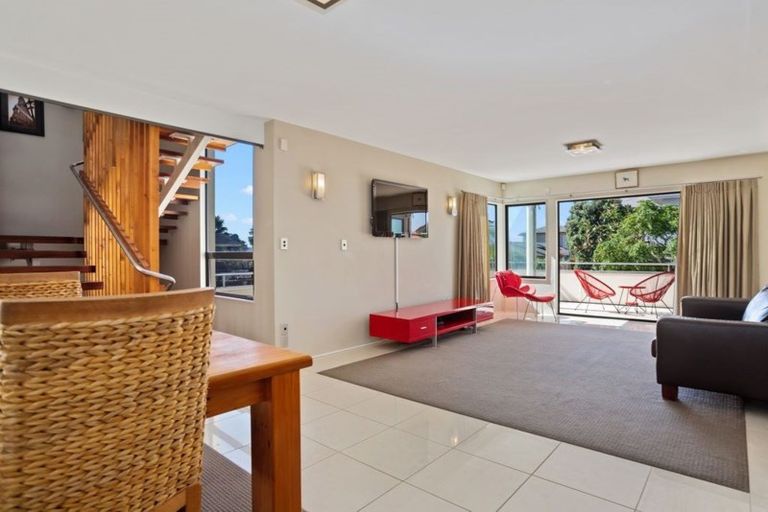 Photo of property in 385a Oceanbeach Road, Mount Maunganui, 3116