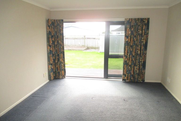 Photo of property in 38 Parnell Heights Drive, Kelvin Grove, Palmerston North, 4414