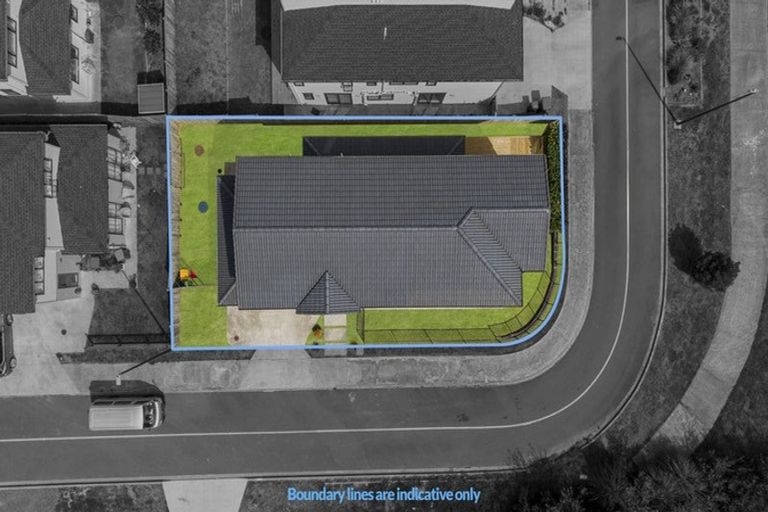 Photo of property in 9 Skanda Crescent, Flat Bush, Auckland, 2019