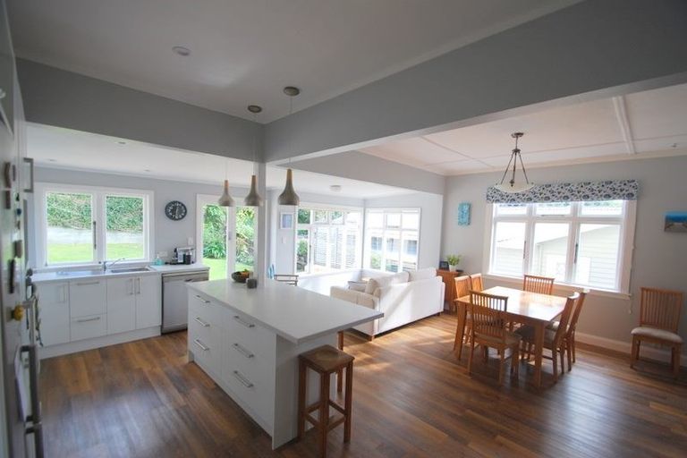 Photo of property in 80 Beauchamp Street, Karori, Wellington, 6012