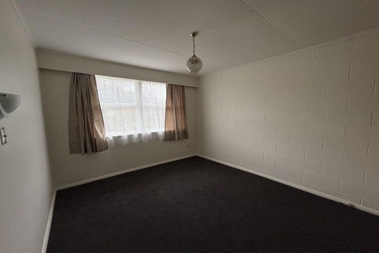 Photo of property in 8 Sandleigh Road, Hamilton Lake, Hamilton, 3204