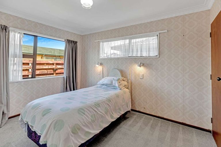 Photo of property in 1/102 Roy Street, Palmerston North, 4410