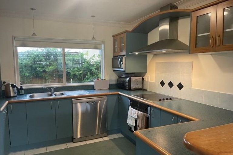 Photo of property in 5/485 Otumoetai Road, Otumoetai, Tauranga, 3110