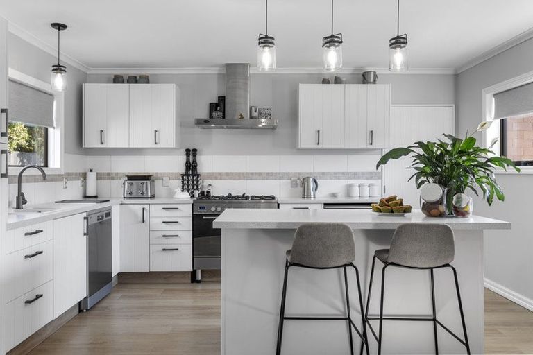 Photo of property in 26 Melford Close, Rangiora, 7400