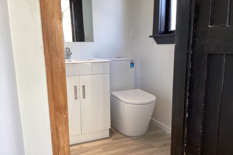 Photo of property in 1/40 Nortons Road, Avonhead, Christchurch, 8042