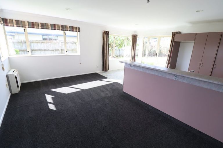 Photo of property in 8 Covent Drive, Stoke, Nelson, 7011