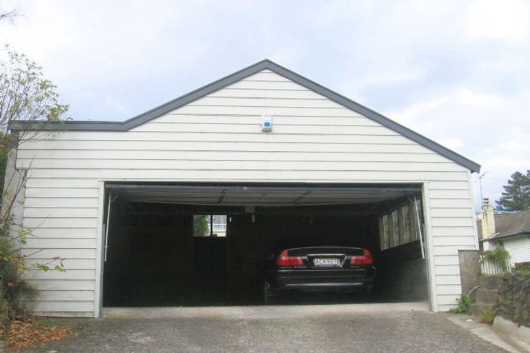 Photo of property in 26 Hair Street, Wainuiomata, Lower Hutt, 5014