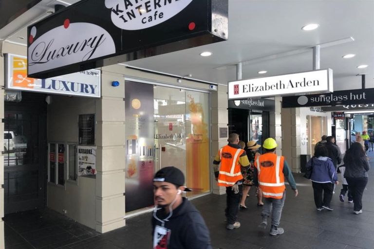 Photo of property in 62 Queen Street, Westport, 7825