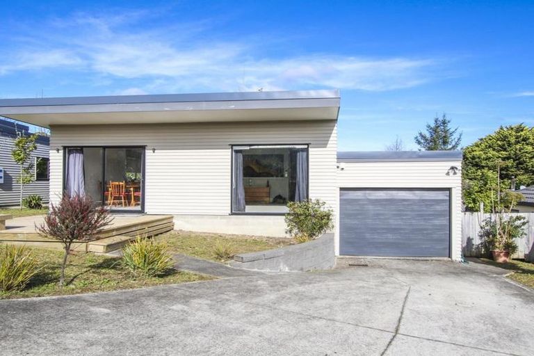 Photo of property in 48a Routley Drive, Glen Eden, Auckland, 0602