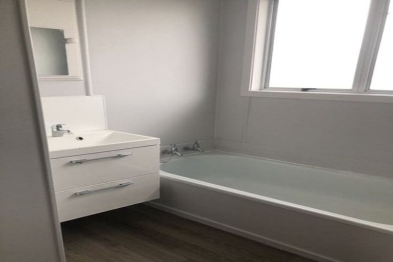 Photo of property in 28 Porritt Avenue, Huntly, 3700