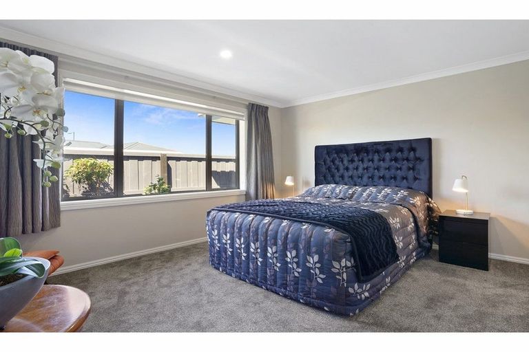 Photo of property in 33 Macphail Avenue, Rangiora, 7400