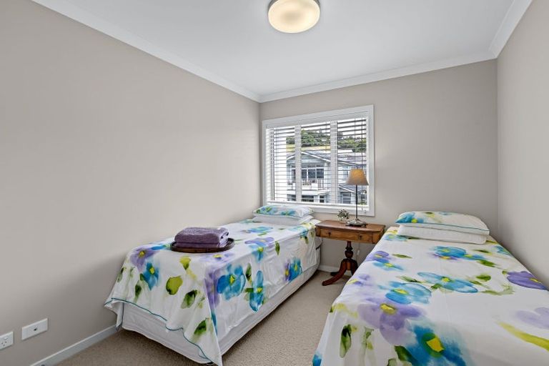 Photo of property in 130 Landmark Terrace, Orewa, 0931