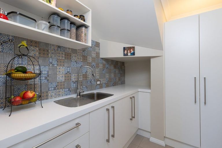 Photo of property in 10 Lighthouse View, Atawhai, Nelson, 7010