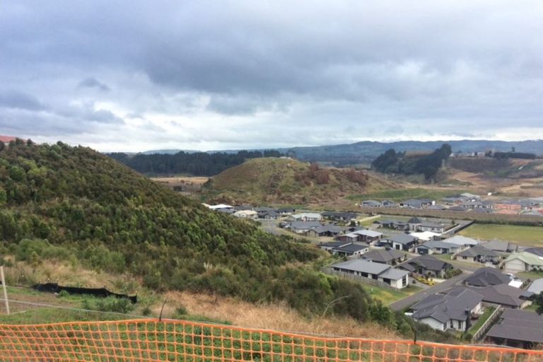 Photo of property in 11 Robley Road, Pyes Pa, Tauranga, 3112