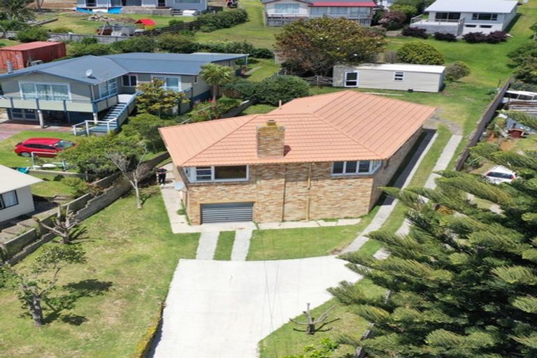 Photo of property in 93 Town Point Road, Maketu, 3189