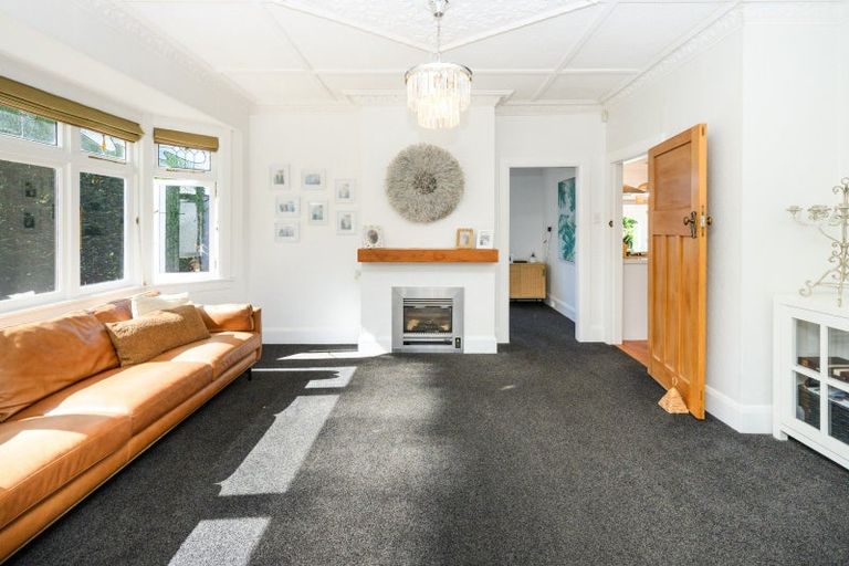 Photo of property in 10 Elmira Avenue, Hokowhitu, Palmerston North, 4410