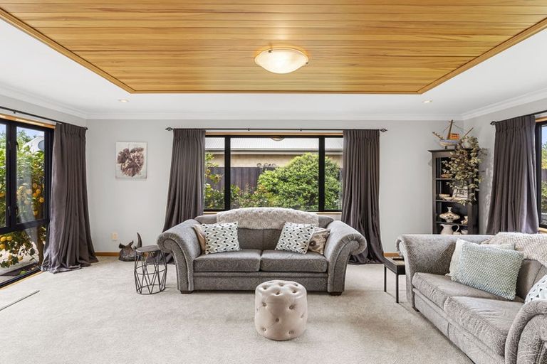 Photo of property in 3 Cathcart Crescent, Prebbleton, 7604