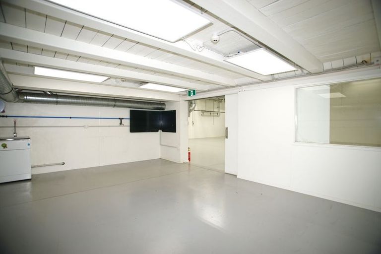 Photo of property in 18 Silverstone Drive, Cromwell, 9384