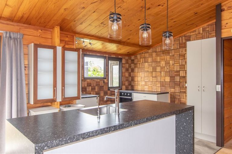 Photo of property in 80 Rewa Street, Inglewood, 4330