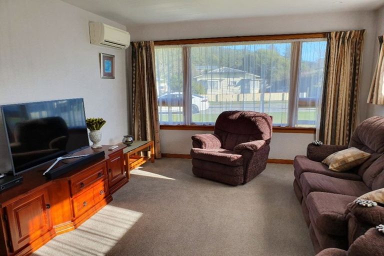 Photo of property in 53 Marlborough Street, Greymouth, 7805