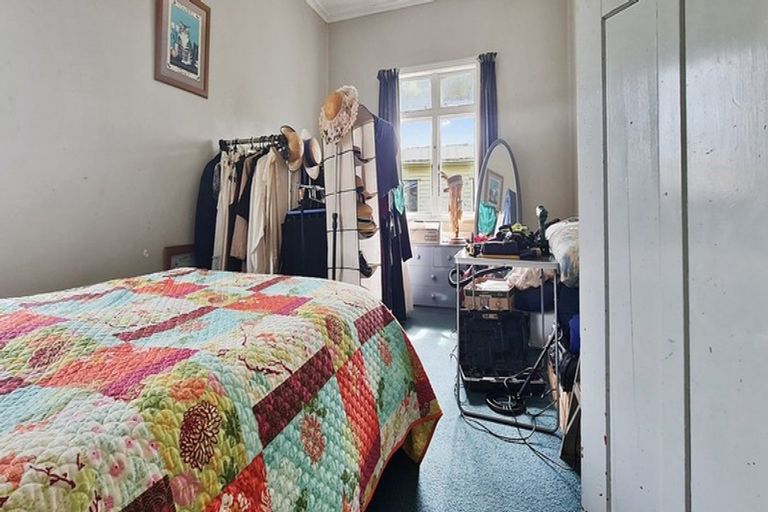 Photo of property in 13 Rimu Street, Marton, 4710