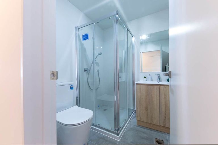 Photo of property in 102c Rosier Road, Glen Eden, Auckland, 0602