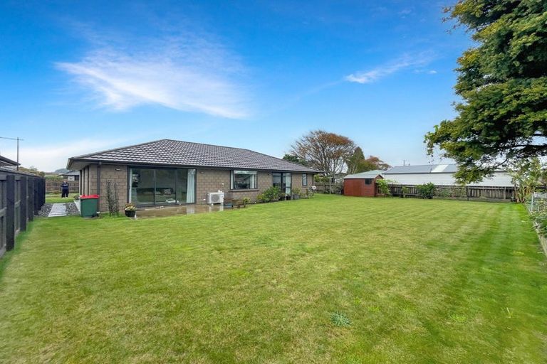 Photo of property in 20 Piharau Crescent, Hurdon, New Plymouth, 4310