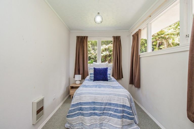 Photo of property in 30 Mountain Road, Western Heights, Rotorua, 3015