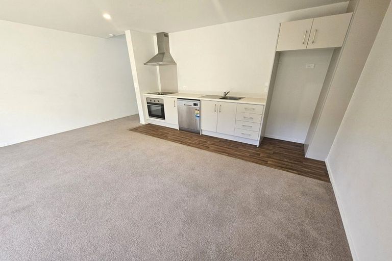Photo of property in 17 Owens Place, Mount Maunganui, 3116