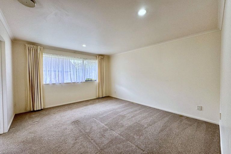 Photo of property in 1 Elias Court, The Gardens, Auckland, 2105