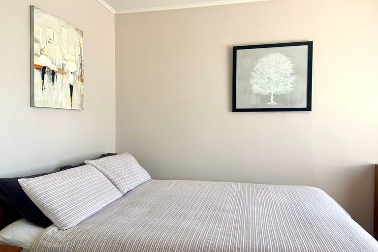 Photo of property in 16 Deyell Crescent, Sydenham, Christchurch, 8023