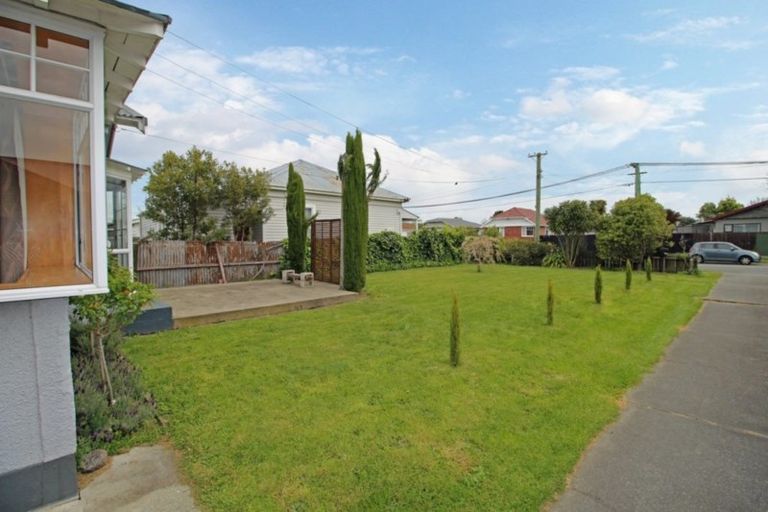Photo of property in 82 Randolph Street, Woolston, Christchurch, 8062
