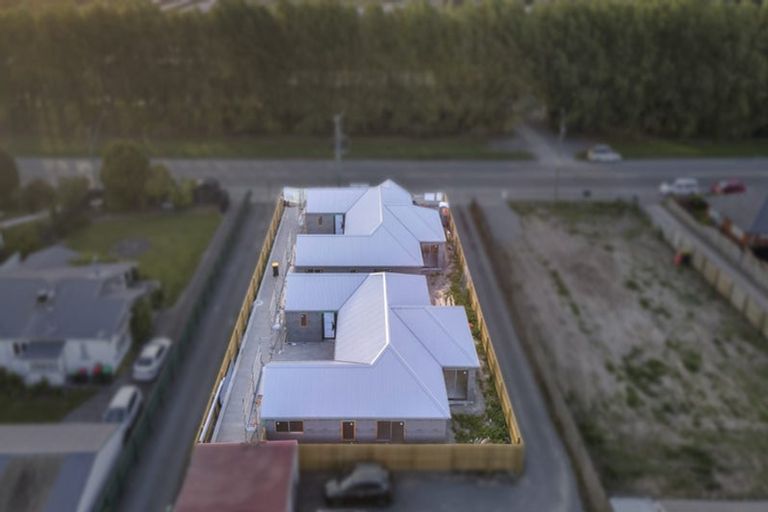 Photo of property in 206a Racecourse Road, Sockburn, Christchurch, 8042