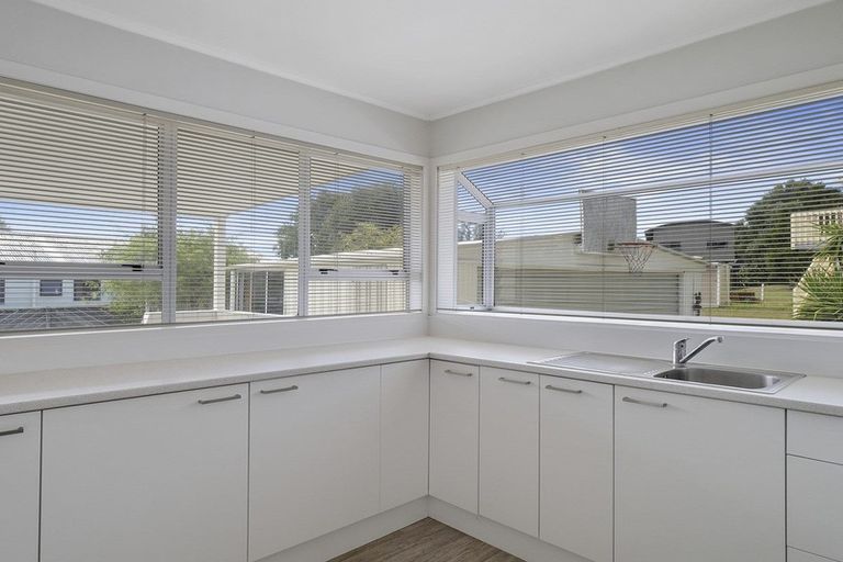 Photo of property in 8 Fidelis Avenue, Snells Beach, 0920