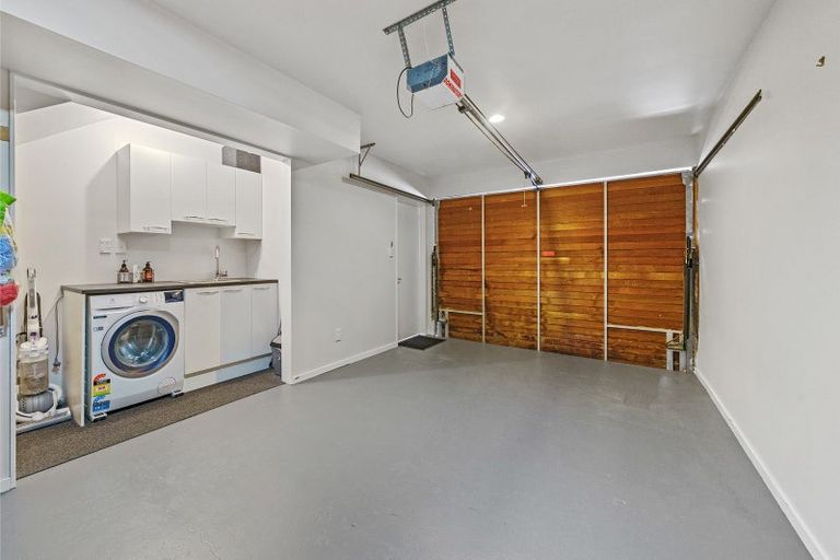 Photo of property in 10b Fettes Crescent, Seatoun, Wellington, 6022