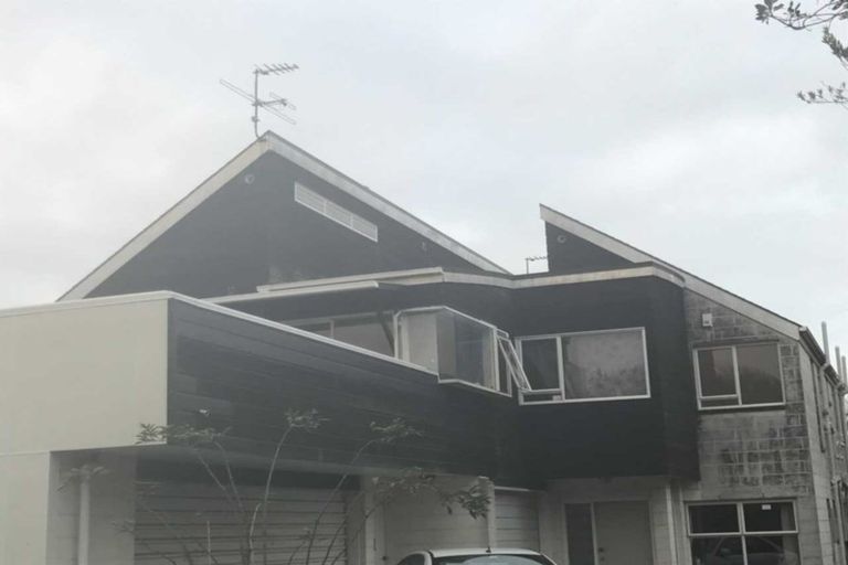 Photo of property in 3/12 Churchill Street, Christchurch Central, Christchurch, 8013