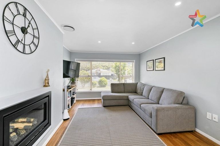 Photo of property in 69 Peel Place, Wainuiomata, Lower Hutt, 5014