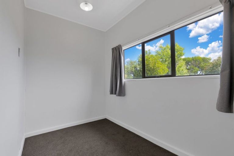 Photo of property in 20 Holton Road, Amberley, 7481