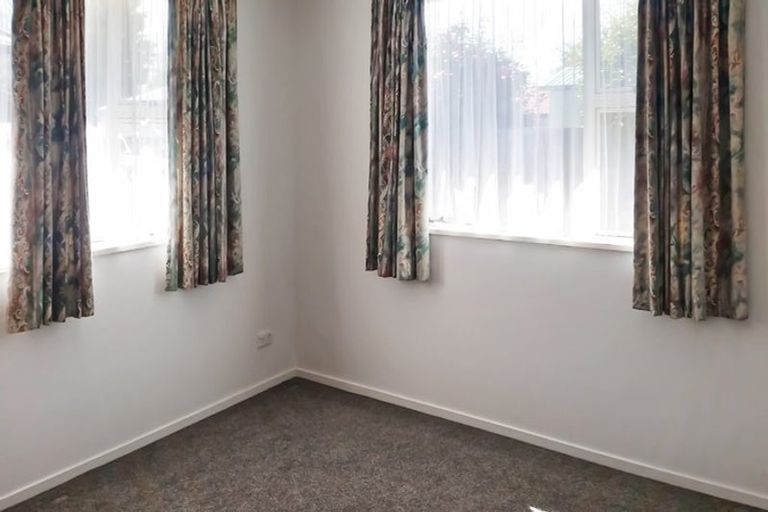 Photo of property in 17 Fairfield Avenue, Addington, Christchurch, 8024