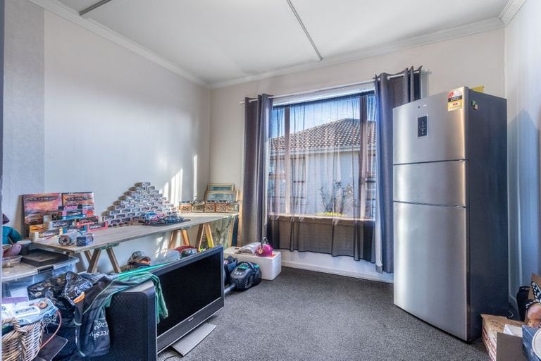 Photo of property in 64 Martin Street, Strathern, Invercargill, 9812